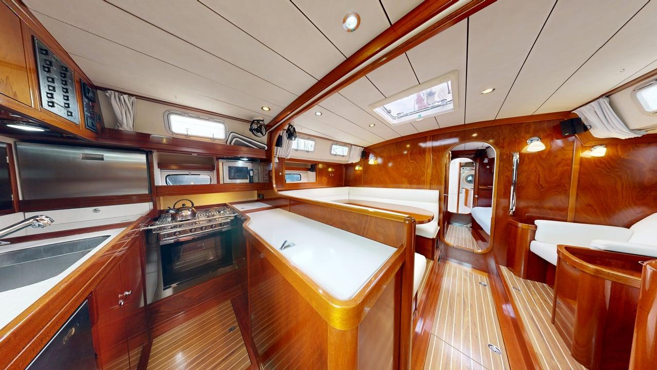 Amel 54 2006 11252025 224632 2